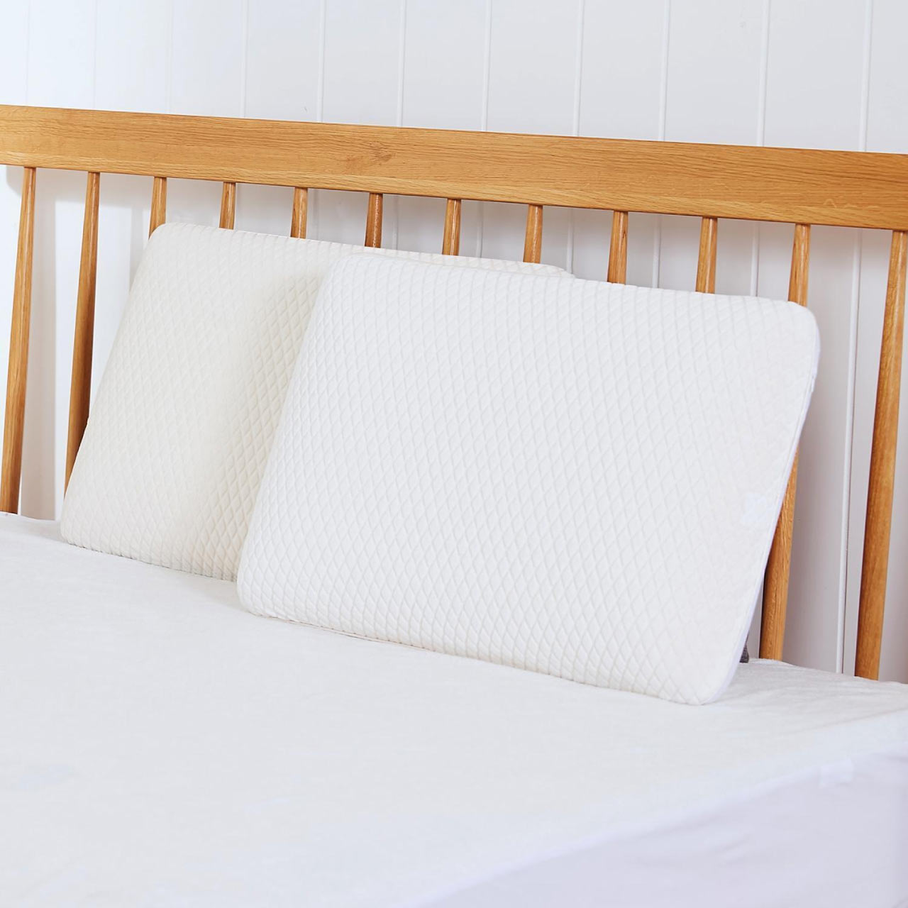 Shoulder Support Memory Foam Pillow Anti-Stress   35x55x12cm - White - Cotton Home