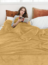 Luxury Flannel Blanket 150x220cm Gold