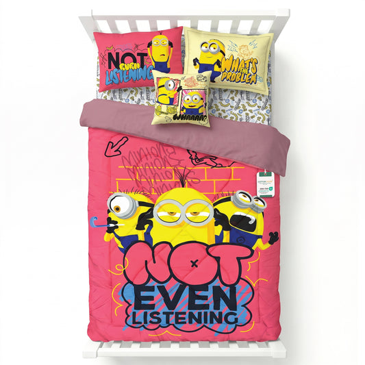 Minion Official Kids Bedding Set – 5 Piece Comforter Set Cozy & Colorful Cartoon Character with Matching Pillowcases & Bedsheet