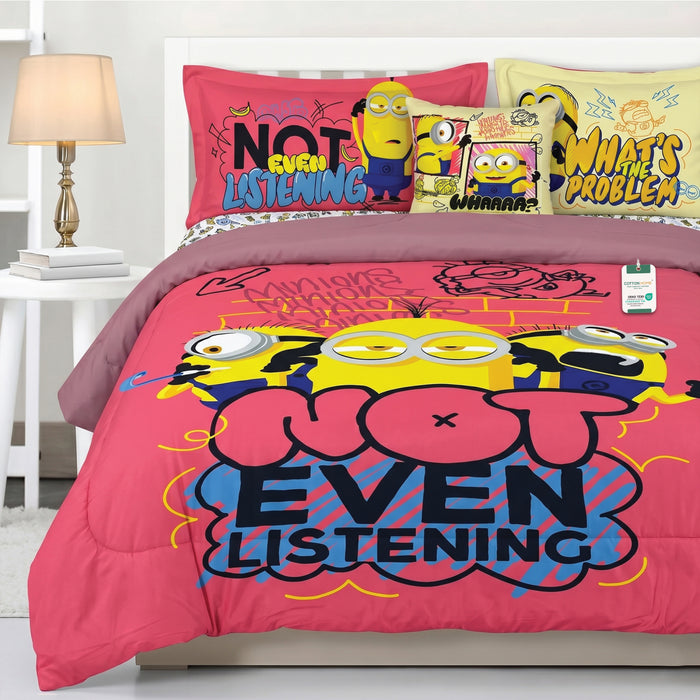 Minion Official Kids Bedding Set – 5 Piece Comforter Set Cozy & Colorful Cartoon Character with Matching Pillowcases & Bedsheet