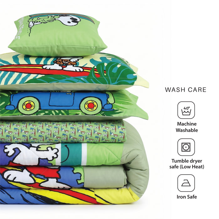 Snoopy Official Kids Bedding Set – 5 Piece Comforter Set Cozy & Colorful Cartoon Character with Matching Pillowcases & Bedsheet
