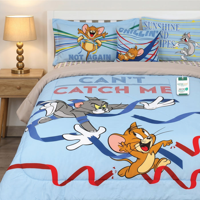 Tom and Jerry Official Kids Bedding Set – 5 Piece Comforter Set Cozy & Colorful Cartoon Character with Matching Pillowcases & Bedsheet