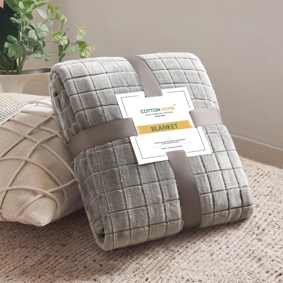 Elegant Square Design Blanket Single Size 150x220 Cream - Cotton Home